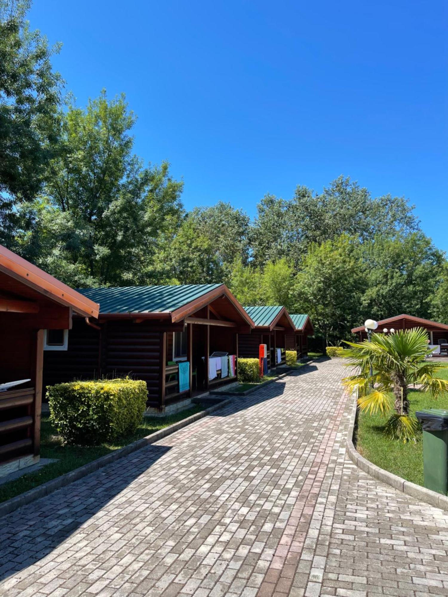 Kompleksi Turistik Leonardo Chalet
